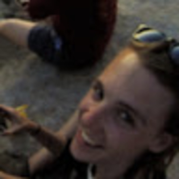 Meet your Posher, Jenna - Picture 1 of 1